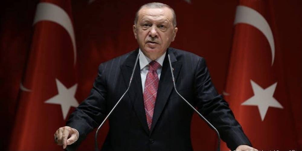 Cumhurbaşkanı Erdoğan: "Artık uçak bombalarımız, mühimmatımız, füzelerimiz ve harp başlıklarımızın patlayıcıları konusunda kimseye bağımlı olmayacağız"