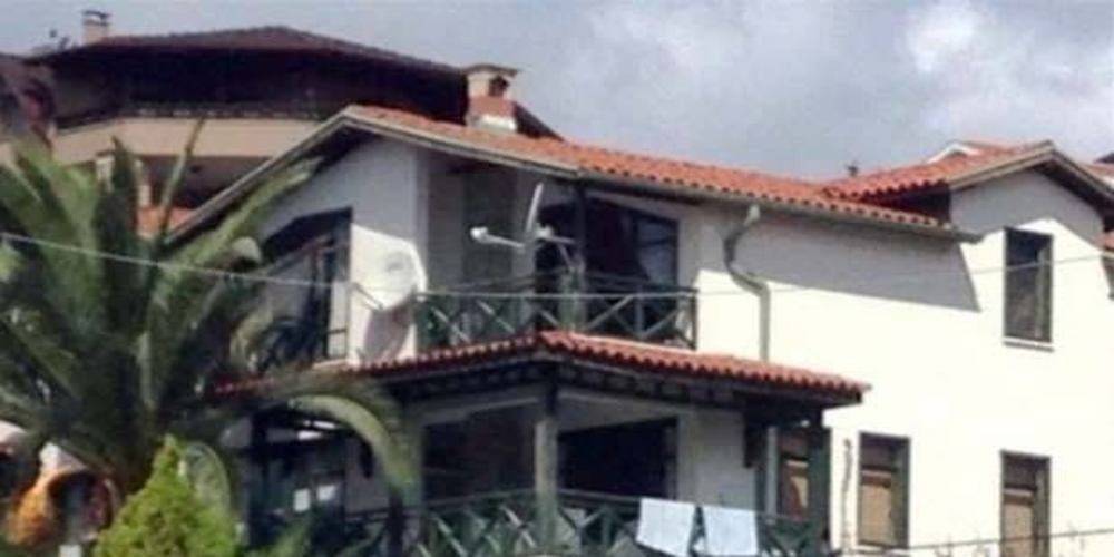 FETÖ firarisi Hakan Şükür’ün evi hacizden satılıyor