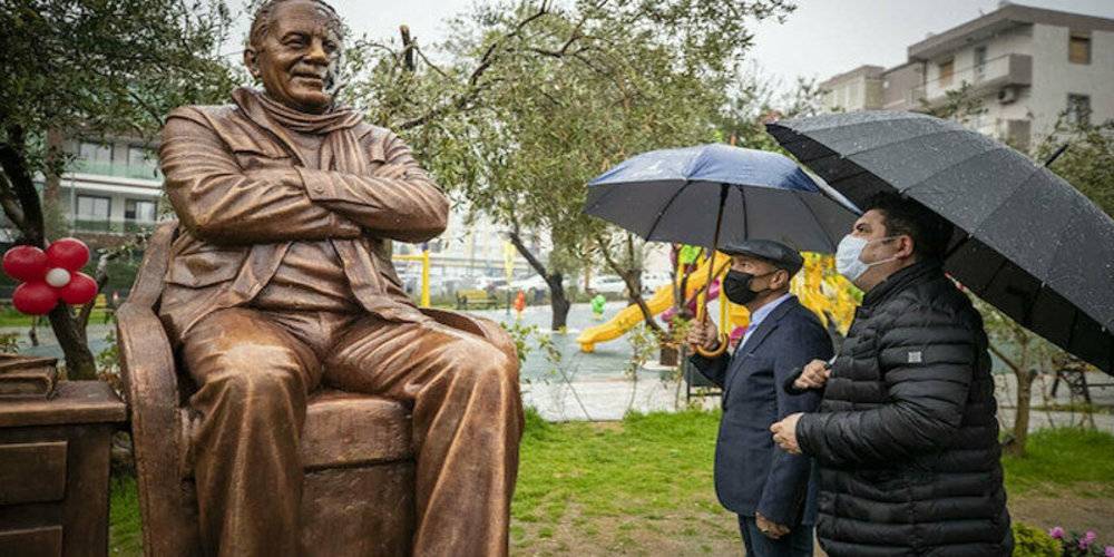 CHP'li İzmir Belediyesi'nden bir icraat daha: Kentteki heykeller tek tek sayılacak