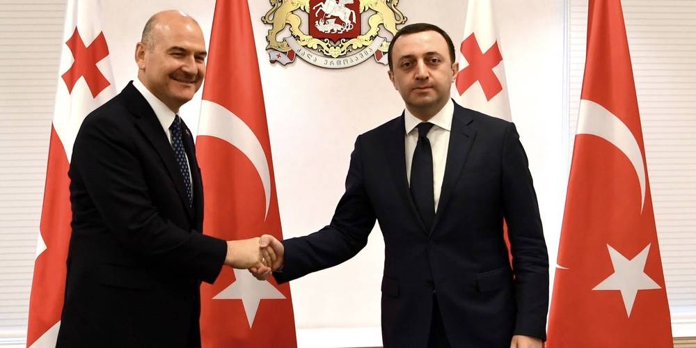 Bakan Soylu Gürcistan Başbakanı Garibaşvili ile görüştü