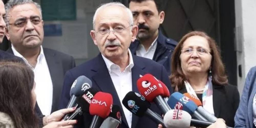 Hrant Dink Vakfı'nı ziyaret eden Kılıçdaroğlu 'FETÖ' diyemedi