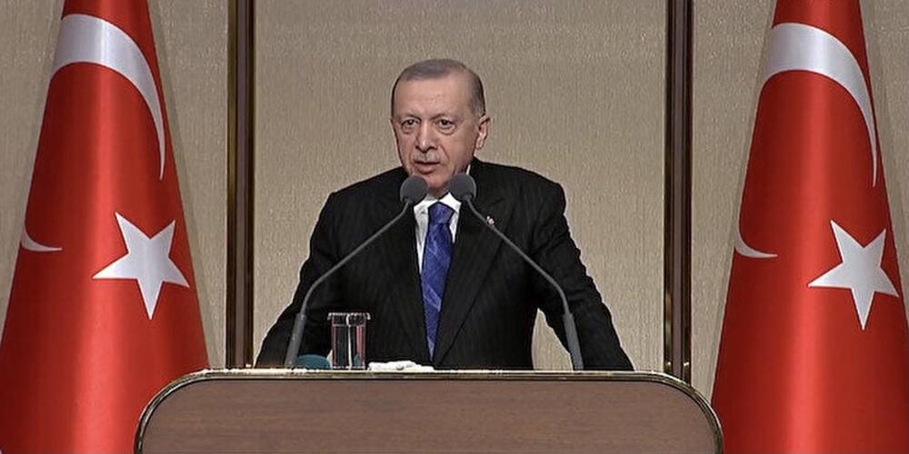 Cumhurbaşkanı Erdoğan eğitimcilerle iftar yaptı: "Sonuna kadar okulları açık tutacağız"