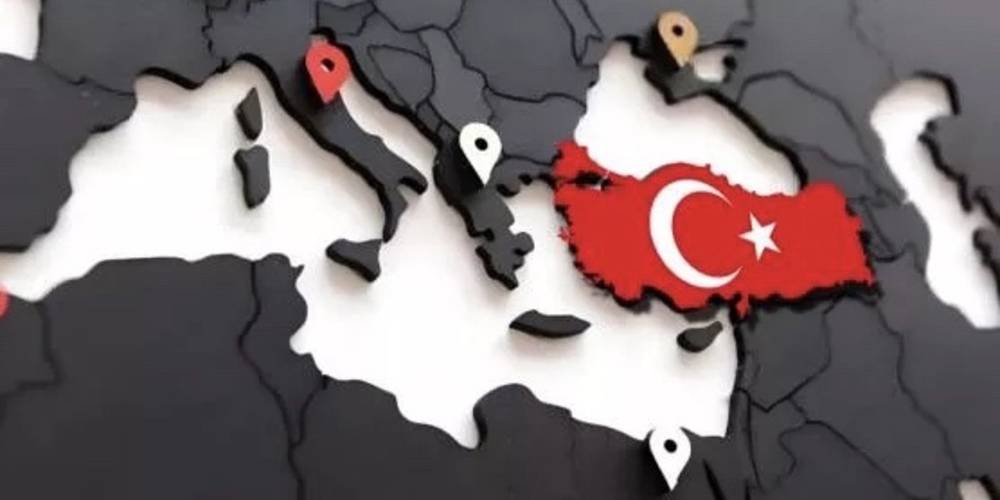 ABD'nin Ankara Büyükelçiliği Sözcüsü Julie Eadeh, ABD'li şirketlerin Türkiye'yi bölgesel bir merkez olarak gördüğünü belirtti
