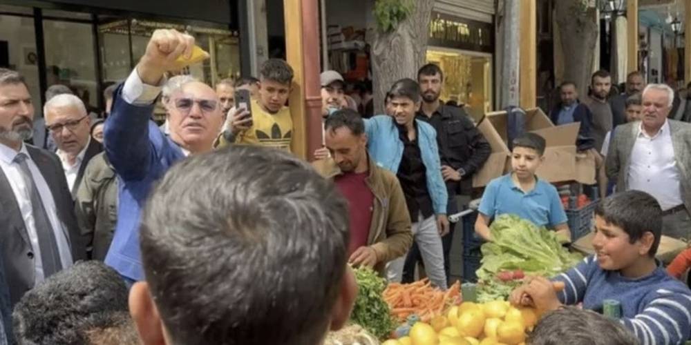 CHP'li Mahmut Tanal’ın soğan provakasyona vatandaştan tepki: Bir soğana davamızı satmayız biz