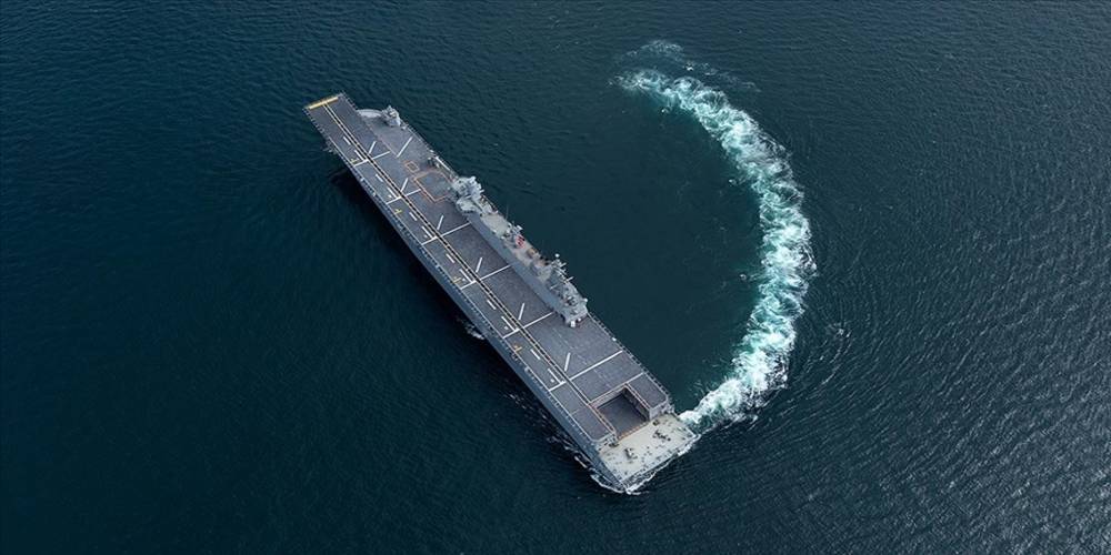Dünyanın ilk SİHA gemisi Türk Donanması'nın envanterine giriyor