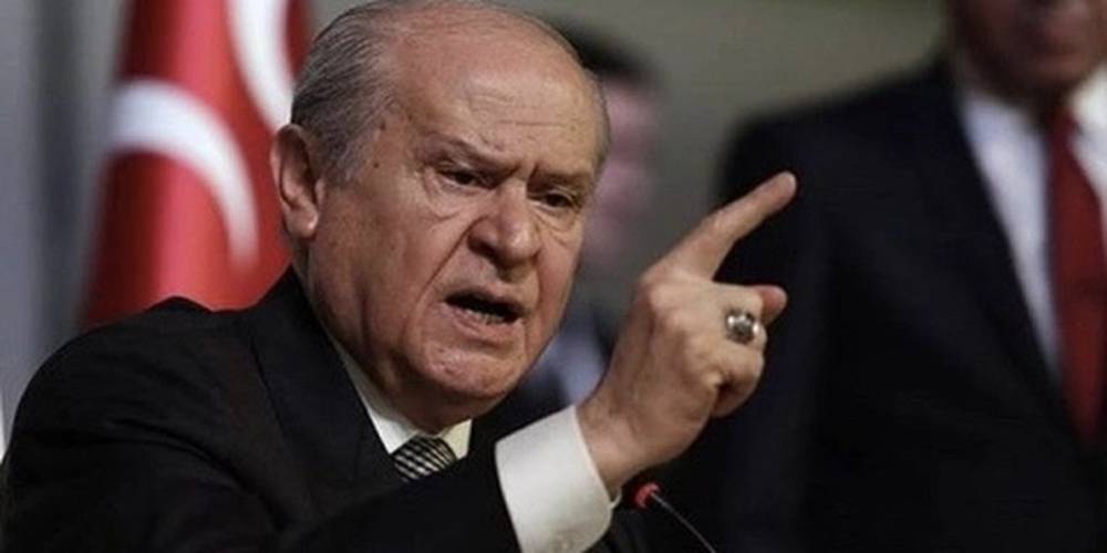 MHP lideri Devlet Bahçeli’den DEM Parti’ye sert tepki: Türk bayrağını kabullenemeyen şerefsizler