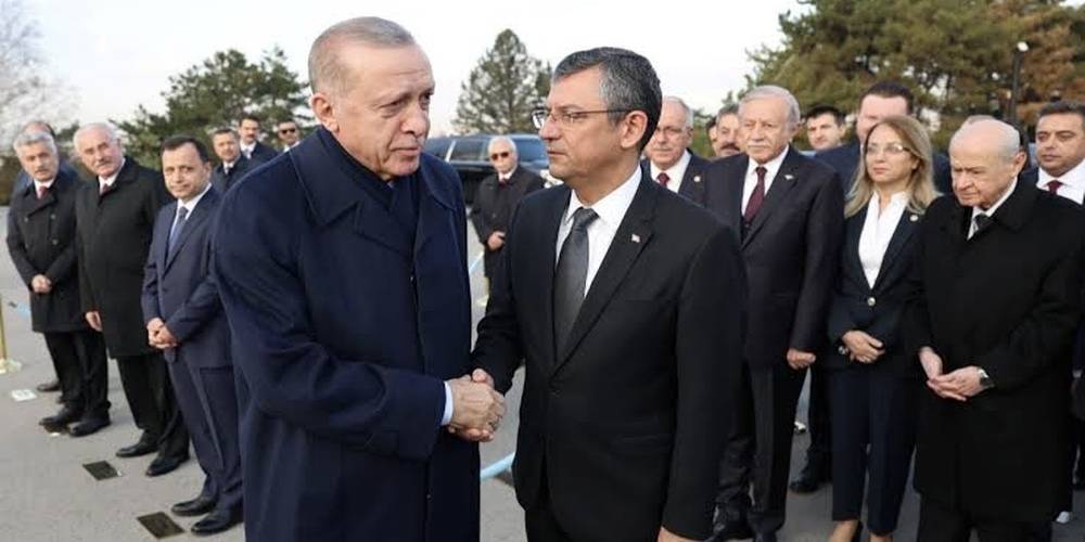 Özgür Özel'den Cumhurbaşkanı Erdoğan ile görüşme mesajı: Randevu isteyeceğim