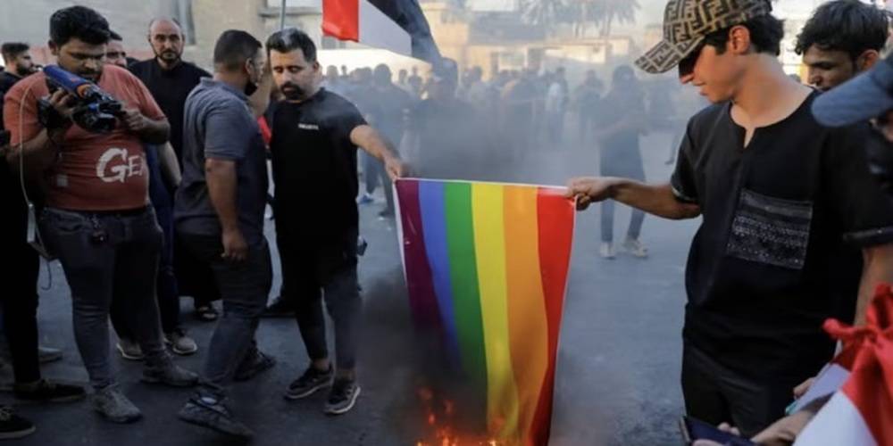 Irak Parlamentosu eşcinsel ilişkiye 15 yıla kadar hapis öngören yasayı kabul etti