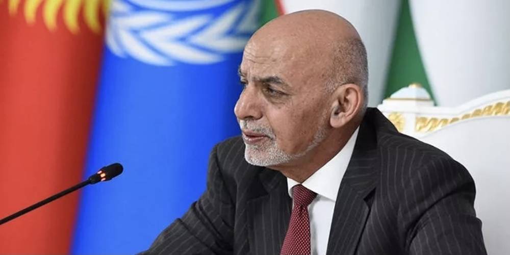 Afganistan'ı terk eden Cumhurbaşkanı Eşref Gani'nin BAE'ye sığındığı ortaya çıktı