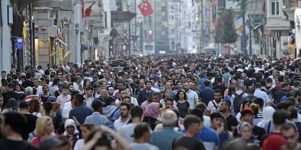 İstanbul’a geçen yıl 385 bin 294 kişi göç etti