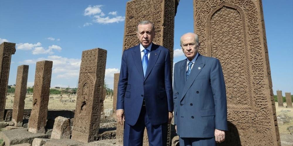 Malazgirt Zaferi'nin 952. yıl dönümü! Cumhurbaşkanı Erdoğan, Ahlat'taki programa katıldı