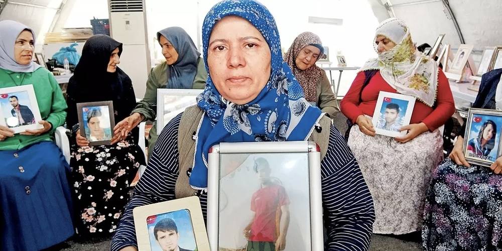 Diyarbakır annelerinin evlat nöbeti... 'Babası korucu diye PKK evladımı kaçırdı'