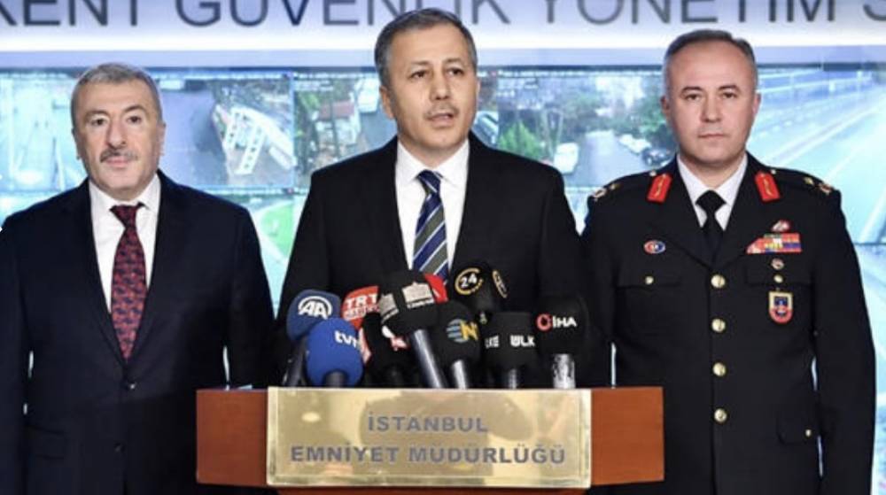 İstanbul Valisi Yerlikaya'dan yılbaşı açıklaması