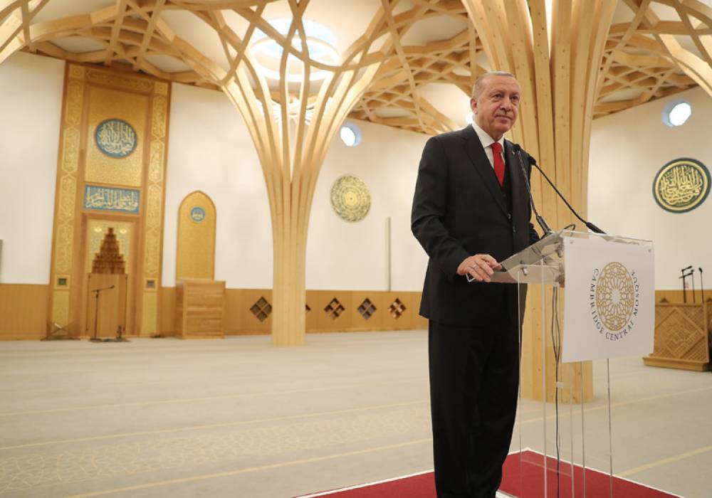 Cumhurbaşkanı Erdoğan İngiltere'de Cambridge Camisi'nin Açılışını Yaptı