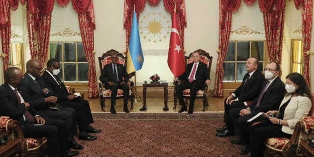 Cumhurbaşkanı Erdoğan, 3. Türkiye-Afrika Ortaklık Zirvesi kapsamında devlet ve hükümet başkanlarıyla görüştü