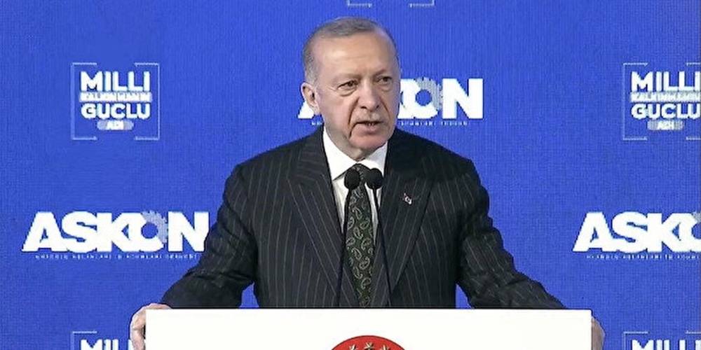 Cumhurbaşkanı Erdoğan: " CHP'nin başındaki zatın bu eşkiyavari baskınlarla derdi, kamu kurumlarından bilgi almak değil, orada kaos ve kargaşa çıkarmak.”