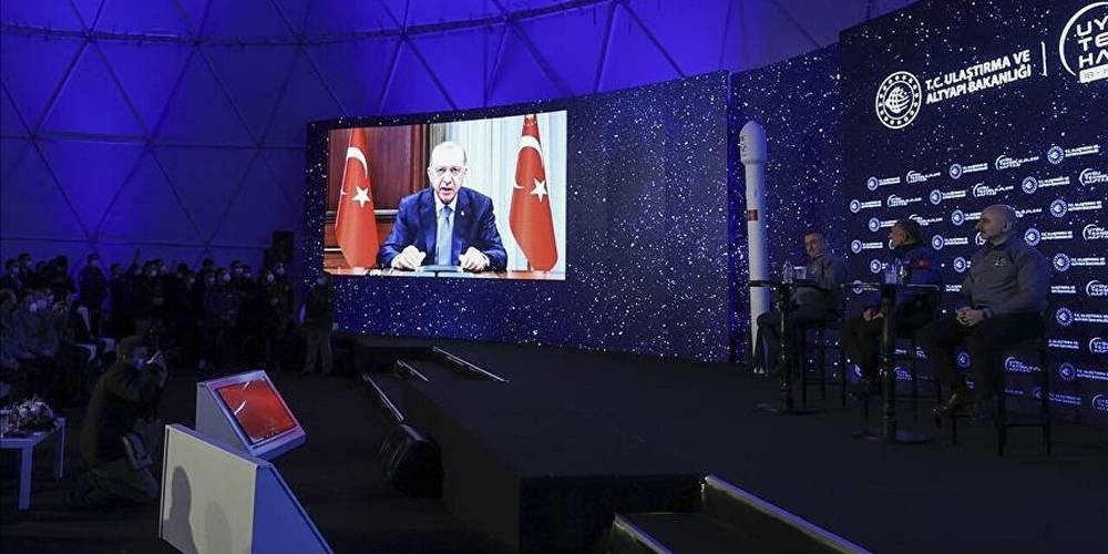 Cumhurbaşkanı Erdoğan: Ülkemizin en güçlü haberleşme uydusu olan Türksat 5B'yi uzaya fırlattık