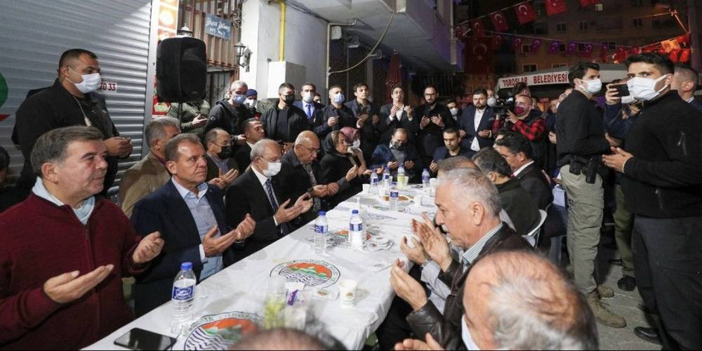 Kılıçdaroğlu Mersin'de şehit ailesini ziyaret etti! Tepki görmemek için HDP’ye destek çıkan vekilleri götürmedi…