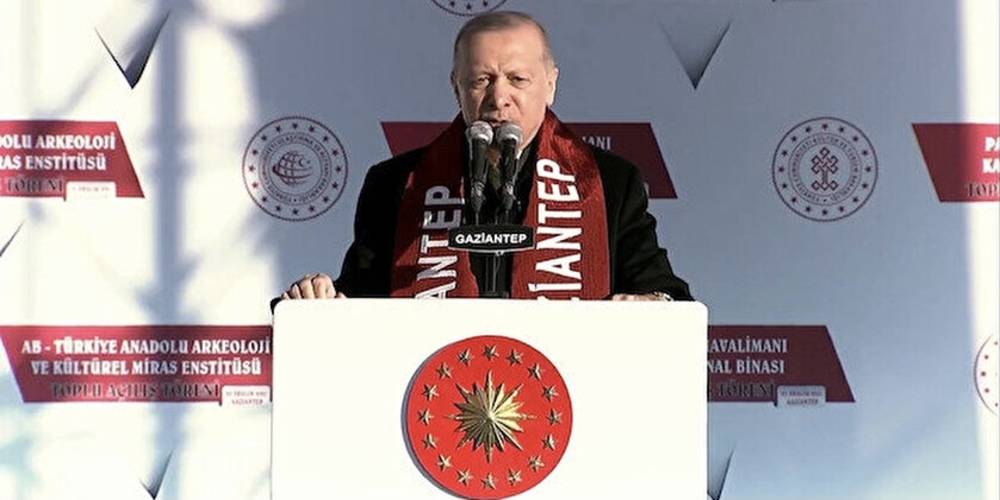 'Kur spekülasyonuyla karşı karşıya kaldık!' Erdoğan: İş zıvanadan çıkınca yeni paketimizi paylaştık