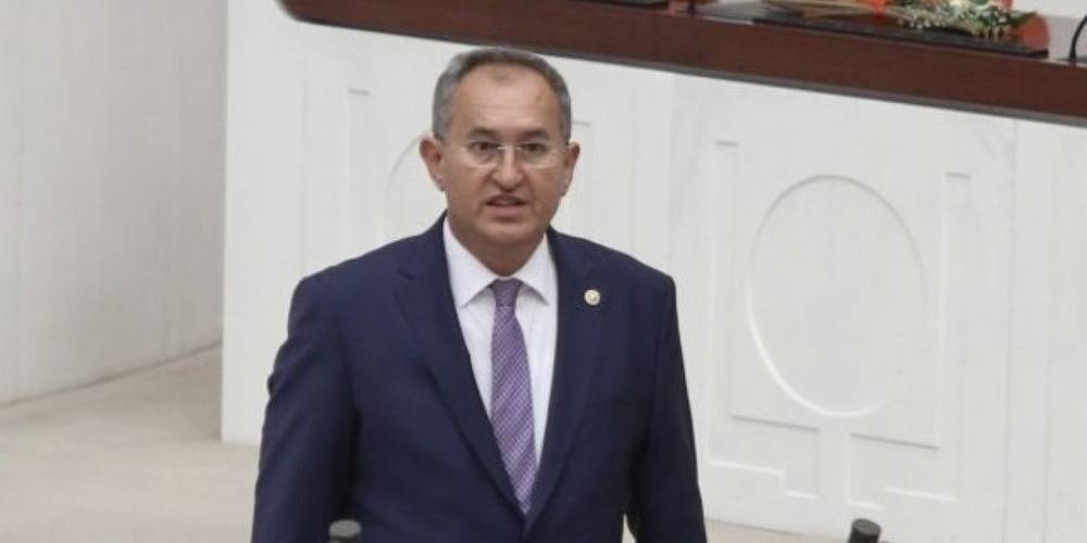 CHP’li Atilla Sertel’e, AK Parti’li vekile küfür ettiği gerekçesiyle, Meclis İçtüzük gereği; ‘kınama’ cezası verildi