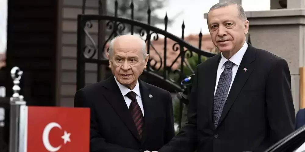 Devlet Bahçeli'den Cumhurbaşkanı Erdoğan'a 'Güneysu' jesti