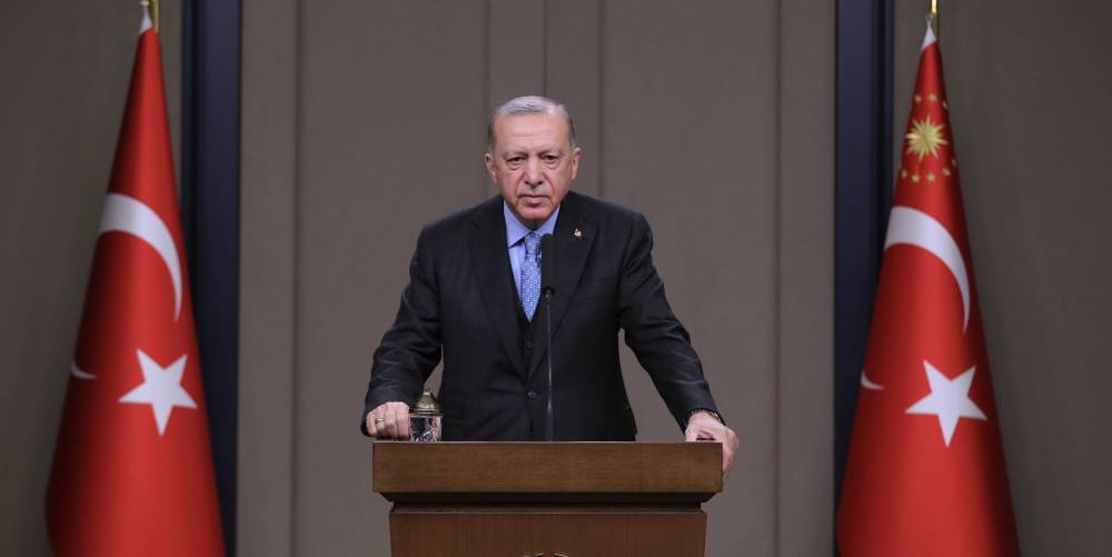 Cumhurbaşkanı Erdoğan'dan Yunanistan'ın göçmen zulmüne tepki: Avrupa sessiz!
