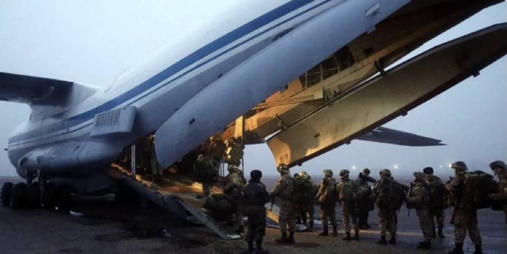 ABD Dışişleri Bakanı Blinken, Rus birliklerinin Ukrayna sınırına yaklaşmaya devam ettiğini açıkladı