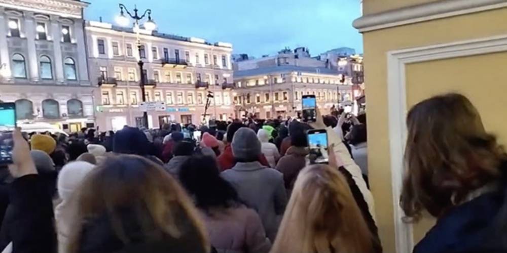 Rusya'da savaş karşıtı protesto düzenlendi