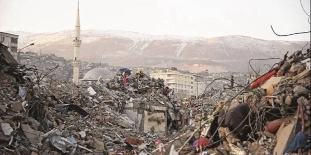 Kahramanmaraş depremi: 4 milyon kişi şehrini terk etti