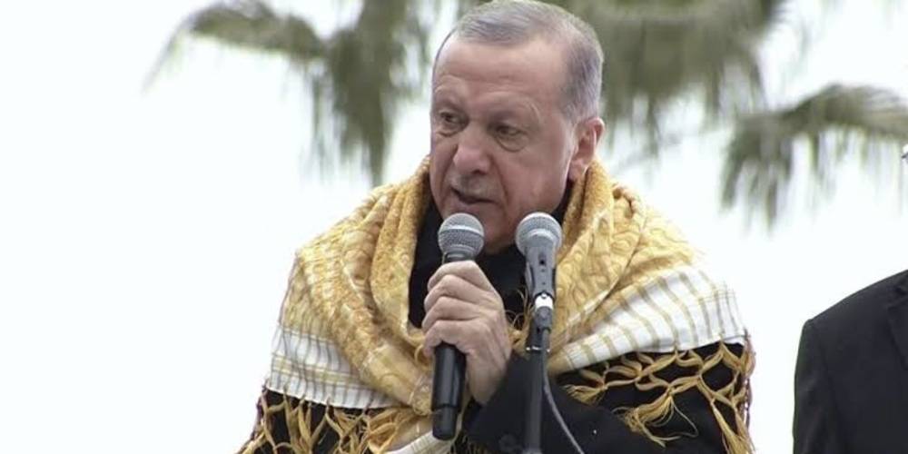 Cumhurbaşkanı Erdoğan'dan 6'lı Masa'ya gönderme: Size Batı 'Aferin' desin, bize Ayşe'm, Fatma'm 'Evet' diyecek