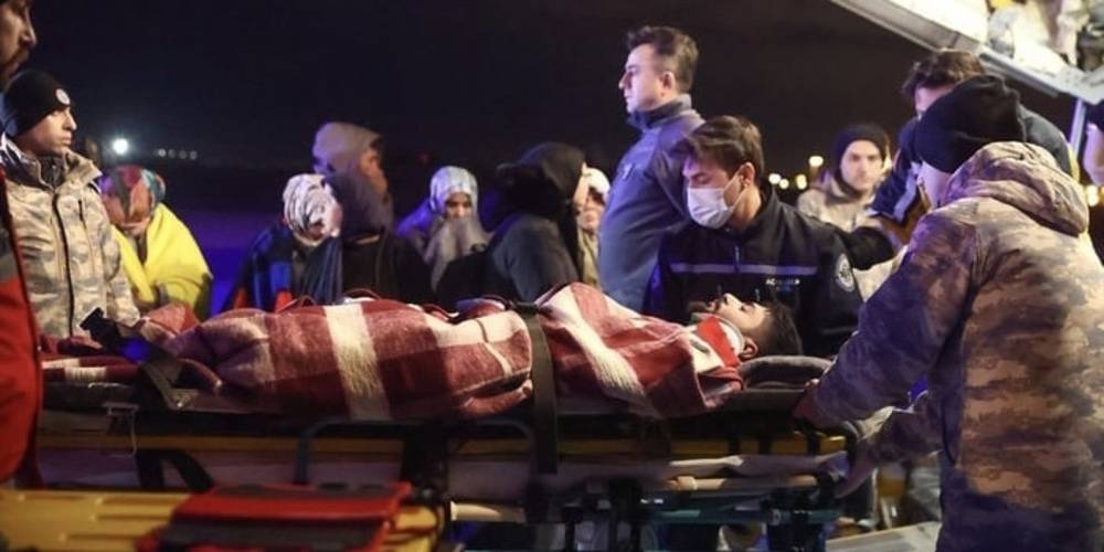 47 yaralı, askeri kargo uçağıyla Adana'dan İstanbul'a getirildi
