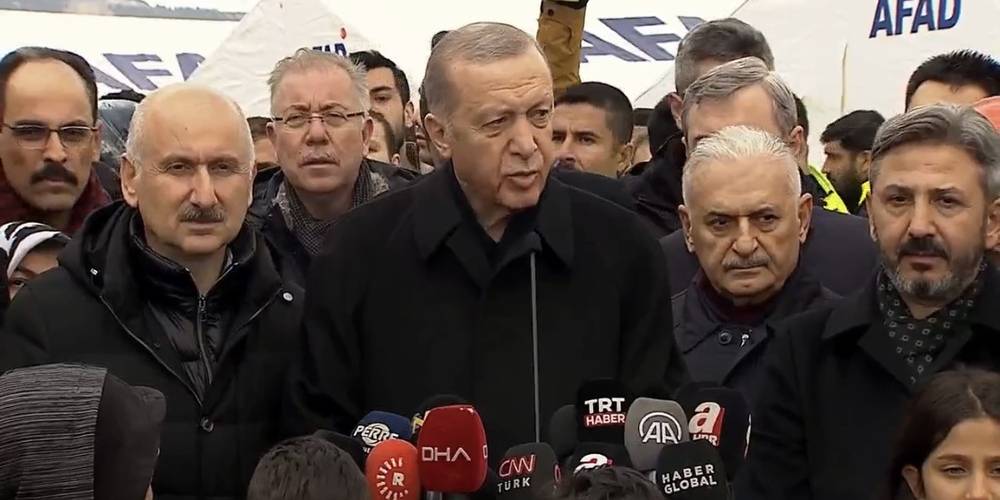 Depremzedelere kira yardımı! Cumhurbaşkanı Erdoğan: Farklı kente geçenlerin 1 yıllık kira bedelini karşılayacağız!