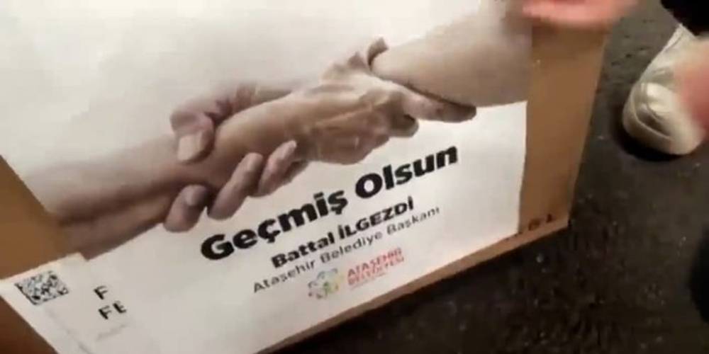 CHP'li Ataşehir Belediyesi, deprem yardımlarında reklam peşinde