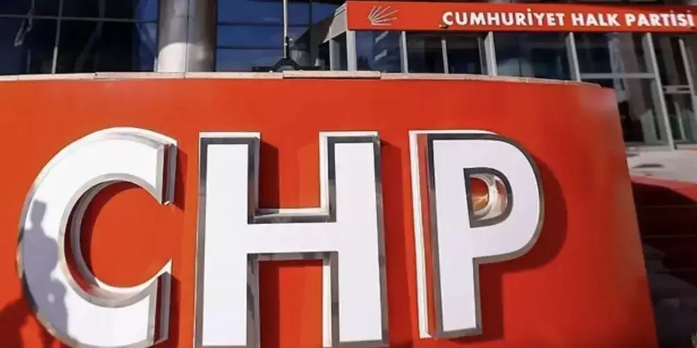 Otorite ve güven boşluğu: CHP'de istifa üstüne istifa