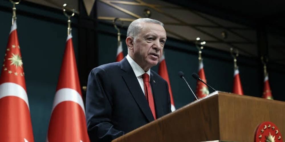 Cumhurbaşkanı Erdoğan, memur ve emeklilere verilecek zammı yüzde 25 olarak açıkladı