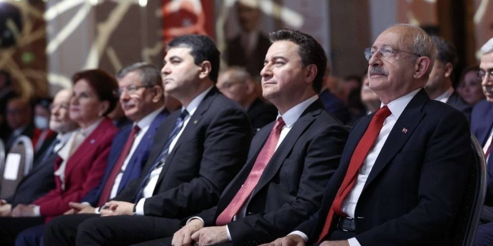 Kemal Kılıçdaroğlu'ndan Davutoğlu’nun açıkladığı “kukla aday” formülüne destek: 6 lider eşittir