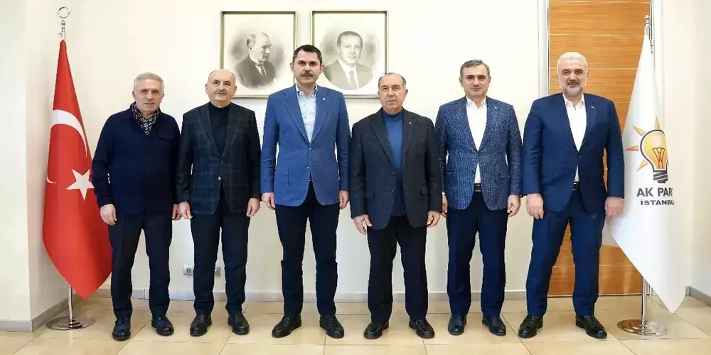 İBB Başkan adayı Murat Kurum, AK Parti’nin kuruluşundan bugüne İstanbul İl Başkanlığı yapmış isimleriyle buluştu