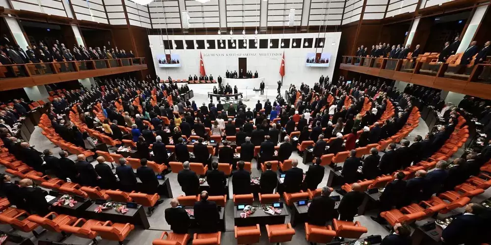 'Terörle Mücadelede Türkiye Büyük Millet Meclisi'nin Tavizsiz Desteğine Dair Karar' Resmi Gazete'de