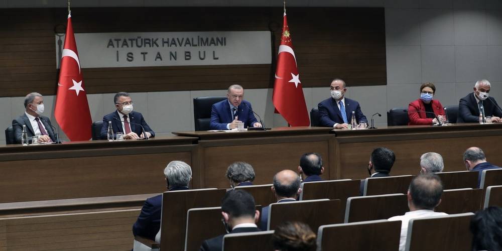 Cumhurbaşkanı Erdoğan: "Kıbrıs'ta adil, kalıcı ve sürdürülebilir bir gelecek arzu eden tüm taraflara bu tarihi fırsatı değerlendirmeleri yönündeki çağrımı tekrarlıyorum."