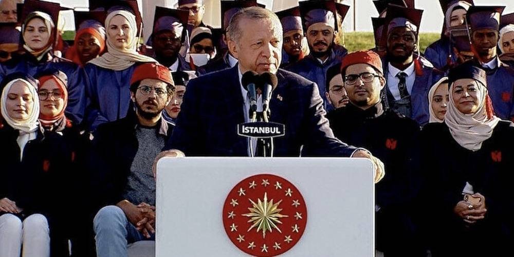 Cumhurbaşkanı Erdoğan'dan Suriye'ye harekat mesajı: Güney sınırlarımızı terörden temizlemekte kararlıyız