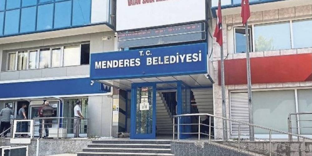 İzmir Menderes Belediyesine yönelik yolsuzluk operasyonunda 26 şüpheli yakalandı