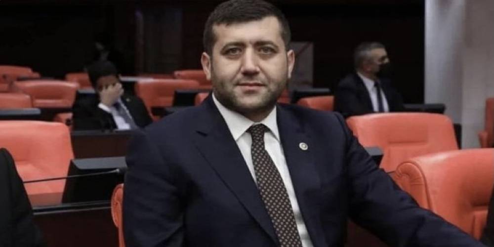 MHP'den istifa etmişti, Bahçeli yeniden davet etti! Mustafa Baki Ersoy'dan ilk açıklama: Liderimin çağrısından şeref duydum