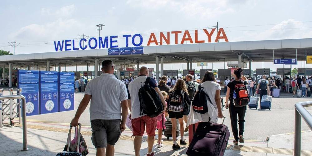 Kültür ve Turizm Bakanı Ersoy: Türkiye turizmde tekrar rekor kıracak