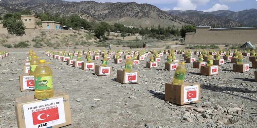 AFAD'dan depremden etkilenen 250 Afgan aileye gıda yardımı
