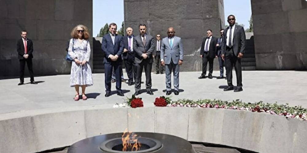 Türkiye'nin tavrı geri adım attırdı: Shahid Ermenistan tweetini sildi