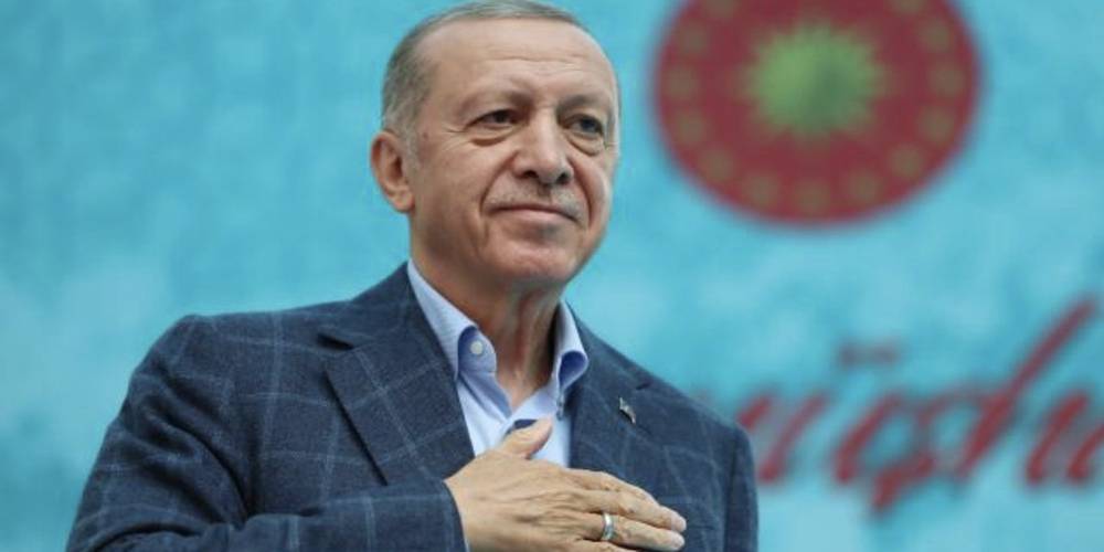 Cumhurbaşkanı Erdoğan: Gündemimizde milletimizin sıkıntılarını çözmek var
