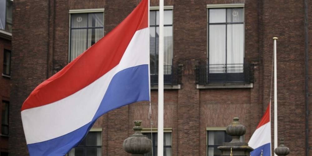 Hollanda'da göç politikası anlaşmazlığını aşamayan hükümet düştü