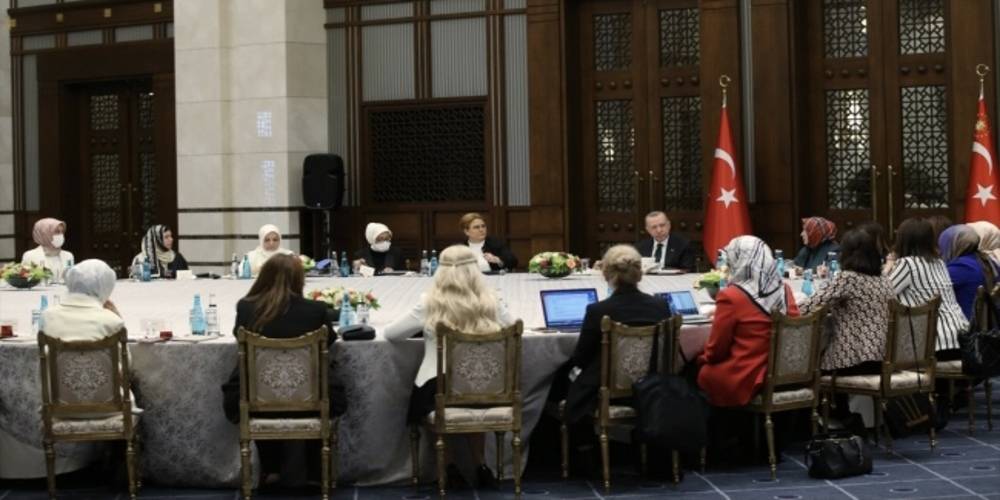 Cumhurbaşkanı Erdoğan, Kadına Karşı Şiddetle Mücadele İstişare Toplantısı'na başkanlık etti