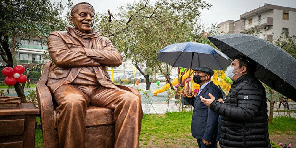 Vatandaşların şebeke suyundan zehirlendiği İzmir'den son gelişme: 171 bin TL'ye heykel saydıracak
