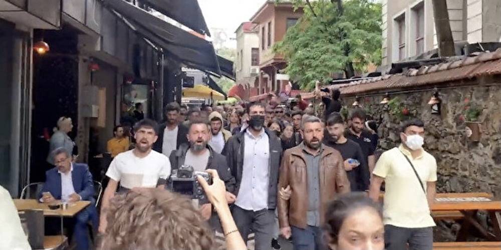 Kadıköy'de terörist başı Abdullah Öcalan'a destek için yürüyenler tek tek tespit edildi